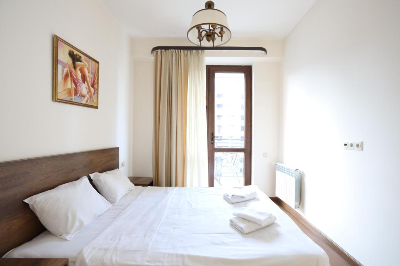 Stay Inn-Apartments On Buzand 17 Єреван Екстер'єр фото