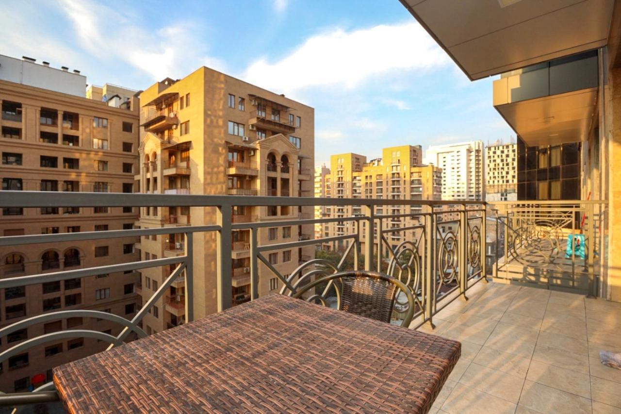 Stay Inn-Apartments On Buzand 17 Єреван Екстер'єр фото