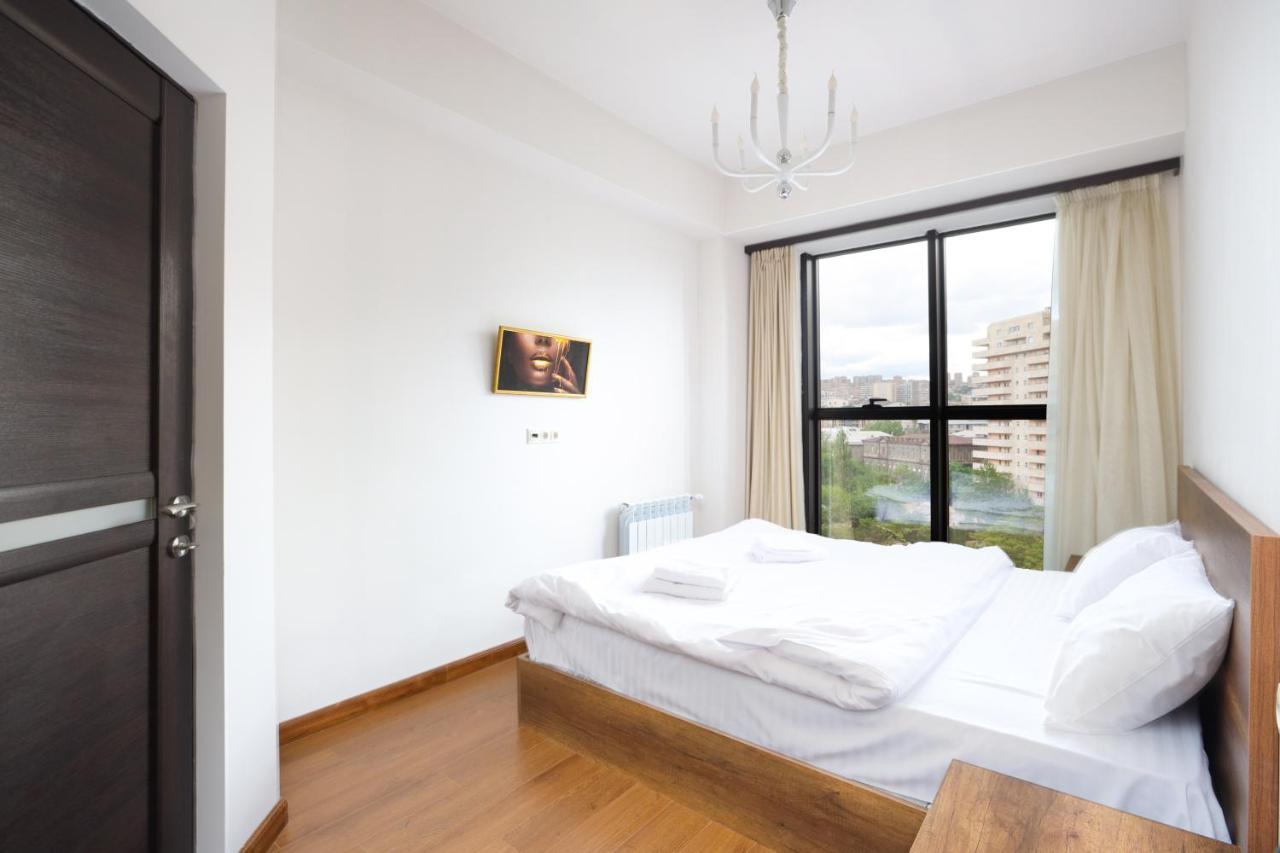 Stay Inn-Apartments On Buzand 17 Єреван Екстер'єр фото