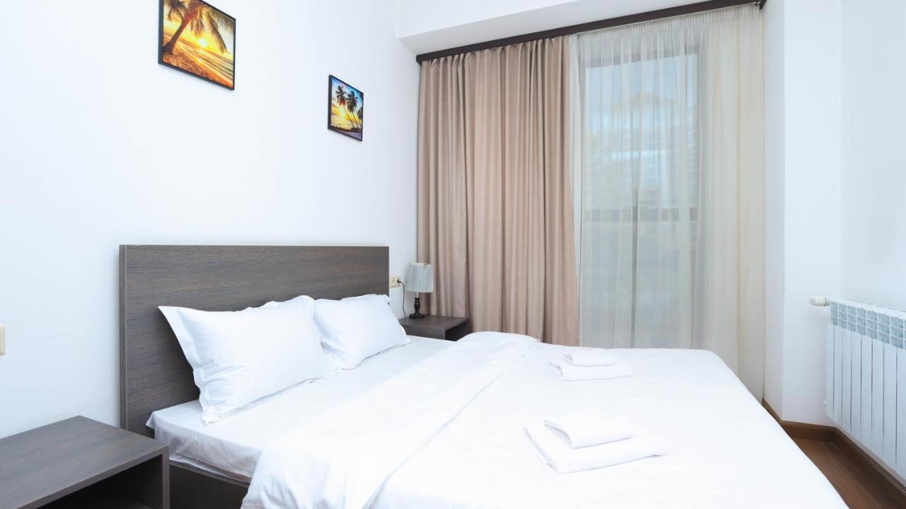 Stay Inn-Apartments On Buzand 17 Єреван Екстер'єр фото