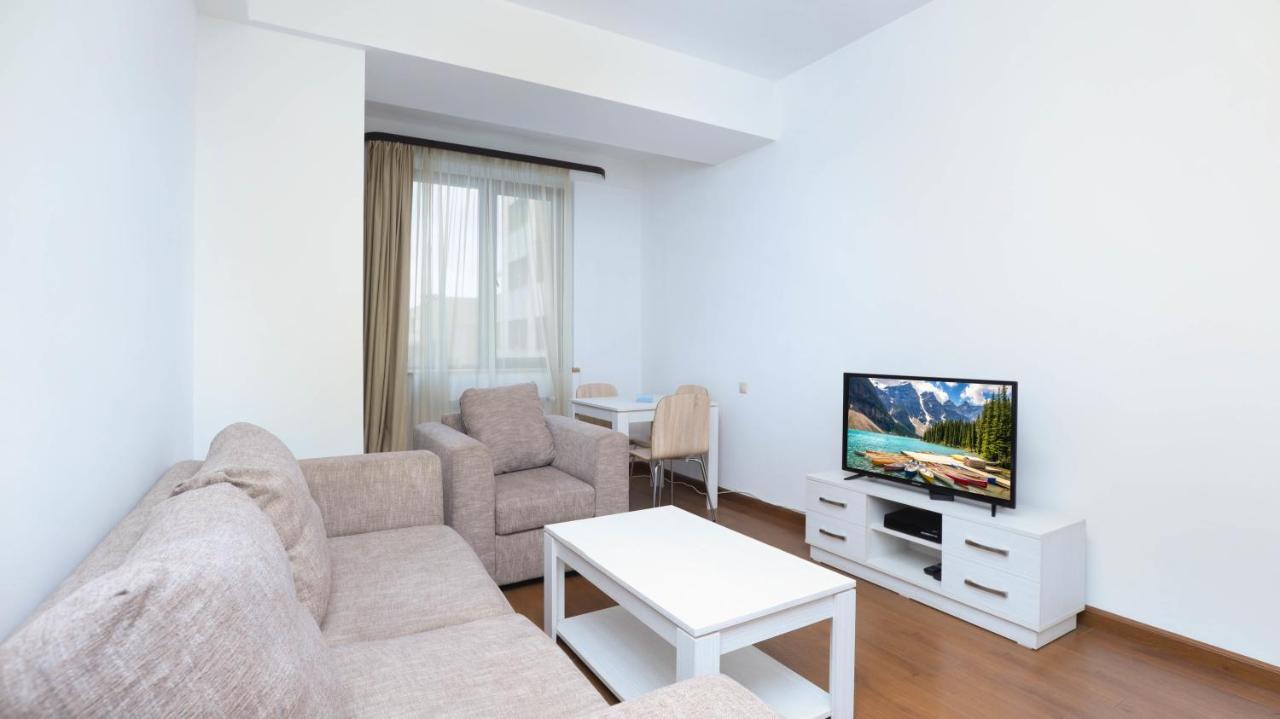 Stay Inn-Apartments On Buzand 17 Єреван Екстер'єр фото