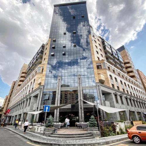 Stay Inn-Apartments On Buzand 17 Єреван Екстер'єр фото